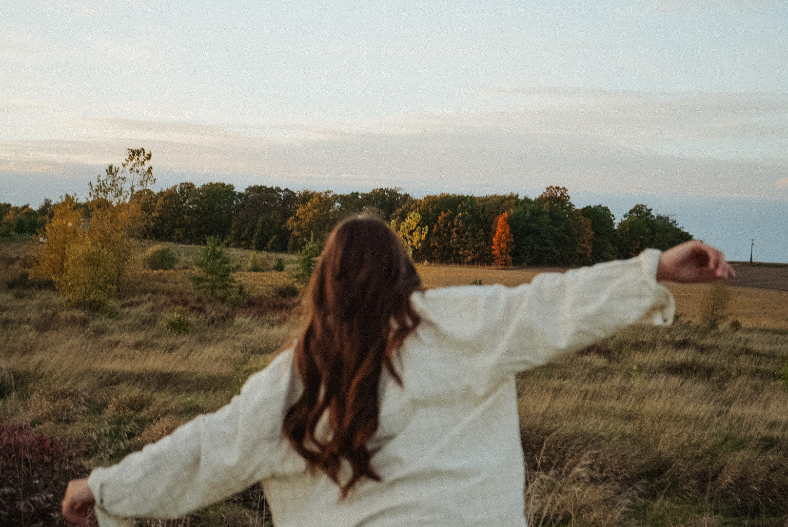 Femme en périménopause, comprendre les symptômes de la transition hormonale